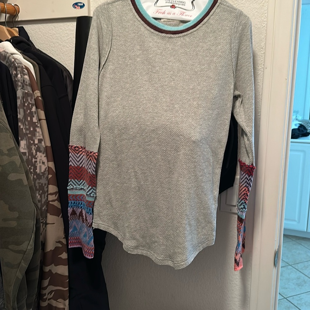 Free people long sleeve top new never worn size L